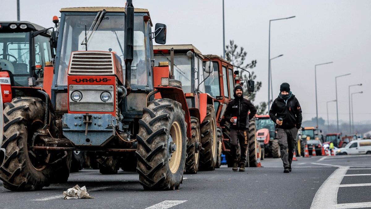 Αγρότες: Κλειστοί από αύριο και οι παρακαμπτήριοι δρόμοι  